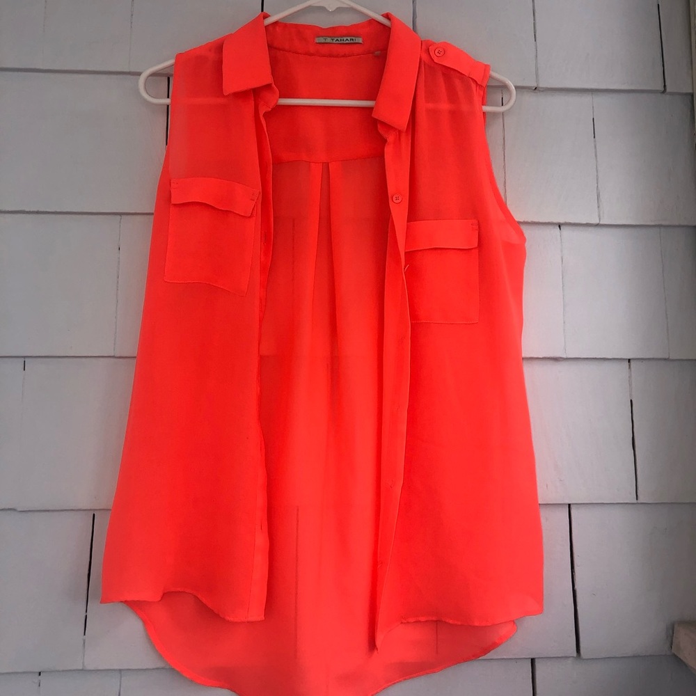 NEVER WORN Tahari Blouse